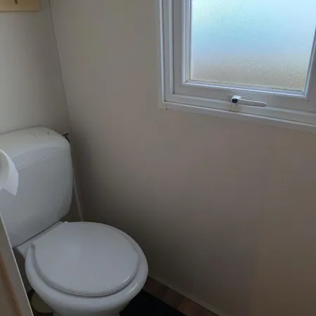 Kemping Le Champ De Vagues A *